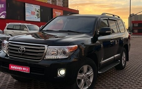 Toyota Land Cruiser 200, 2012 год, 3 590 000 рублей, 1 фотография