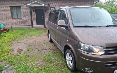Volkswagen Caravelle T5, 2015 год, 2 450 000 рублей, 6 фотография
