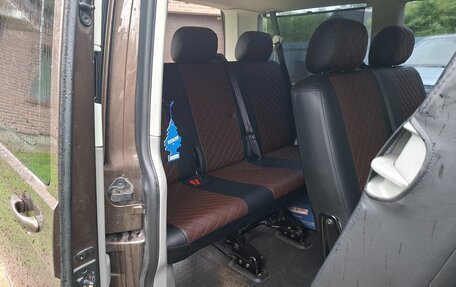 Volkswagen Caravelle T5, 2015 год, 2 450 000 рублей, 13 фотография