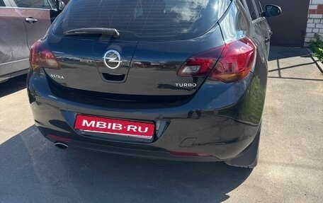 Opel Astra J, 2012 год, 650 000 рублей, 5 фотография
