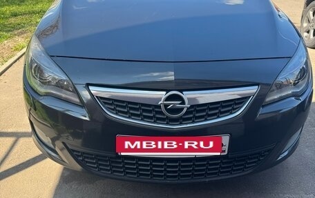 Opel Astra J, 2012 год, 650 000 рублей, 6 фотография