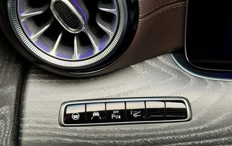 Mercedes-Benz CLS, 2019 год, 5 200 000 рублей, 17 фотография