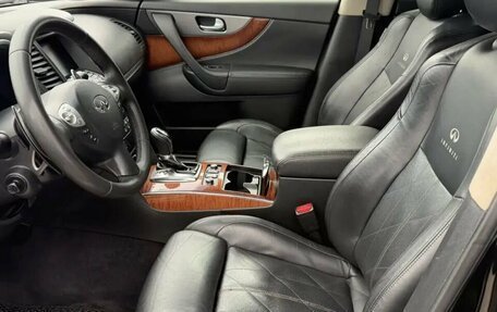 Infiniti FX II, 2011 год, 1 710 000 рублей, 9 фотография