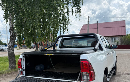 Toyota Hilux VIII, 2021 год, 3 450 000 рублей, 5 фотография
