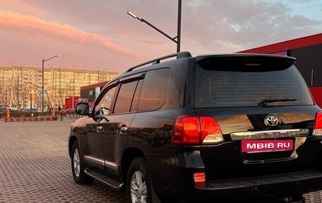 Toyota Land Cruiser 200, 2012 год, 3 590 000 рублей, 21 фотография