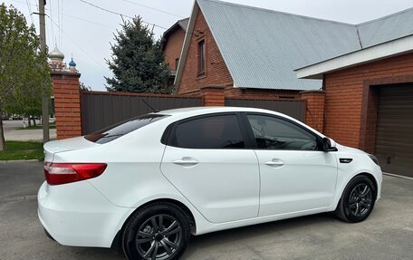 KIA Rio III рестайлинг, 2014 год, 655 000 рублей, 3 фотография