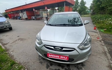 Hyundai Solaris II рестайлинг, 2012 год, 485 000 рублей, 2 фотография