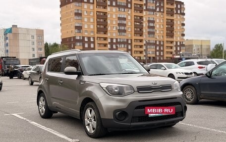 KIA Soul II рестайлинг, 2017 год, 1 195 000 рублей, 3 фотография