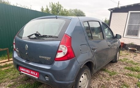 Renault Sandero I, 2013 год, 530 000 рублей, 2 фотография