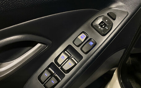 Hyundai ix35 I рестайлинг, 2011 год, 1 199 000 рублей, 15 фотография