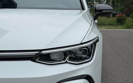 Volkswagen Golf VIII, 2023 год, 2 235 010 рублей, 8 фотография
