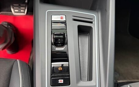 Volkswagen Golf VIII, 2023 год, 2 235 010 рублей, 17 фотография