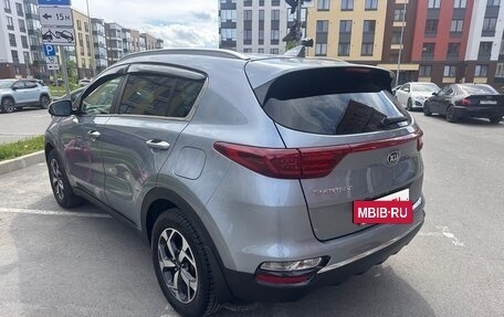 KIA Sportage IV рестайлинг, 2019 год, 2 500 000 рублей, 4 фотография