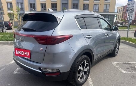 KIA Sportage IV рестайлинг, 2019 год, 2 500 000 рублей, 3 фотография