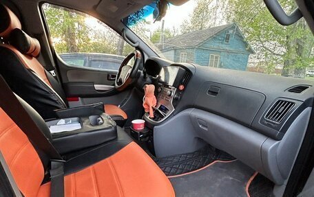 Hyundai H-1 II рестайлинг, 2008 год, 7 фотография