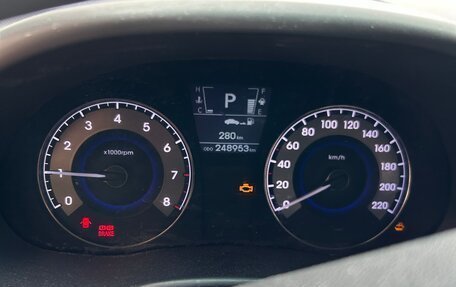 Hyundai Solaris II рестайлинг, 2012 год, 510 000 рублей, 9 фотография