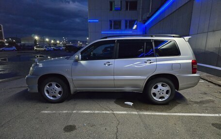 Toyota Kluger I, 2001 год, 950 000 рублей, 2 фотография