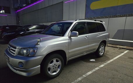 Toyota Kluger I, 2001 год, 950 000 рублей, 3 фотография