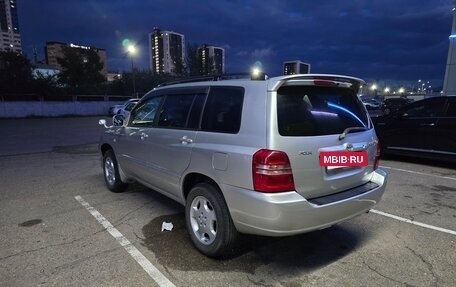 Toyota Kluger I, 2001 год, 950 000 рублей, 8 фотография