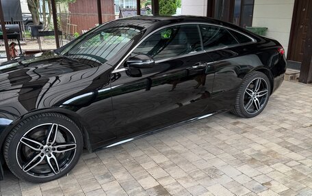Mercedes-Benz E-Класс, 2019 год, 3 900 000 рублей, 11 фотография