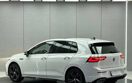 Volkswagen Golf VIII, 2021 год, 1 749 000 рублей, 3 фотография