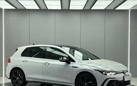 Volkswagen Golf VIII, 2021 год, 1 749 000 рублей, 4 фотография
