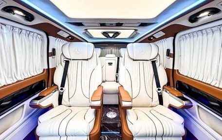 Mercedes-Benz Vito, 2023 год, 6 350 000 рублей, 13 фотография