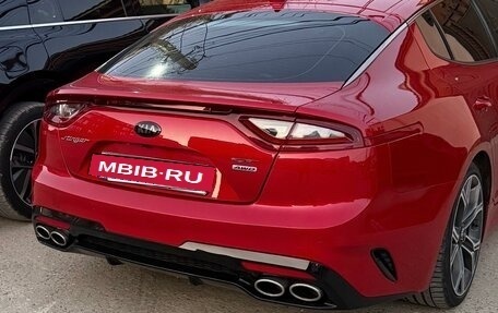 KIA Stinger I, 2018 год, 2 400 000 рублей, 2 фотография