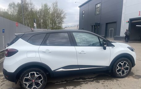 Renault Kaptur I рестайлинг, 2019 год, 1 860 000 рублей, 10 фотография