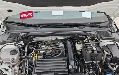 Volkswagen Golf VIII, 2023 год, 1 625 000 рублей, 10 фотография