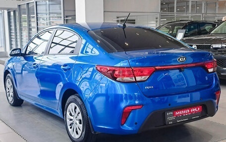 KIA Rio IV, 2018 год, 1 574 000 рублей, 8 фотография