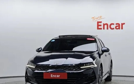 KIA K5, 2022 год, 1 870 000 рублей, 2 фотография
