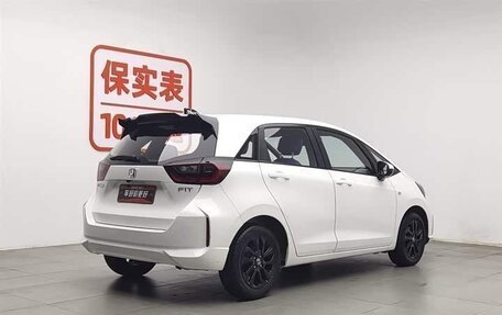 Honda Fit, 2022 год, 1 230 000 рублей, 2 фотография