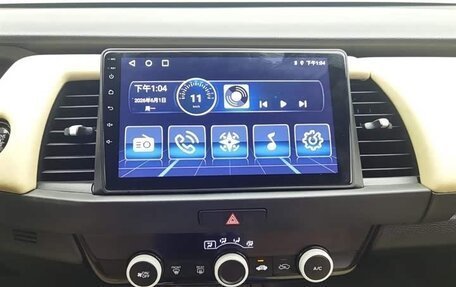 Honda Fit, 2022 год, 1 230 000 рублей, 15 фотография