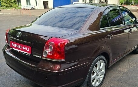 Toyota Avensis III рестайлинг, 2007 год, 900 000 рублей, 5 фотография