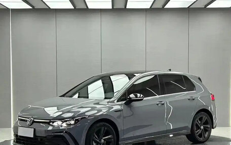 Volkswagen Golf VIII, 2021 год, 2 100 000 рублей, 1 фотография