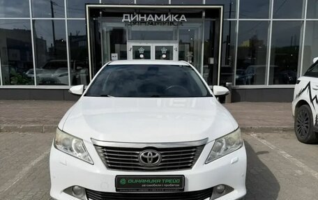 Toyota Camry, 2012 год, 1 480 000 рублей, 2 фотография