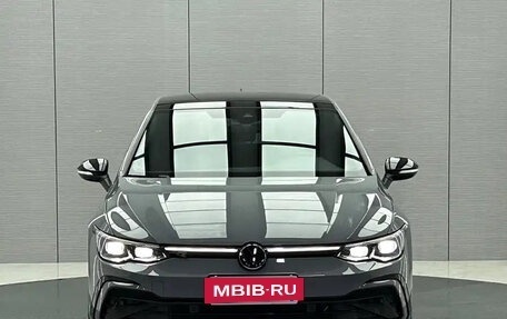 Volkswagen Golf VIII, 2021 год, 2 100 000 рублей, 2 фотография