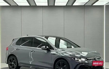 Volkswagen Golf VIII, 2021 год, 2 100 000 рублей, 6 фотография
