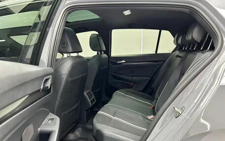 Volkswagen Golf VIII, 2021 год, 2 100 000 рублей, 19 фотография