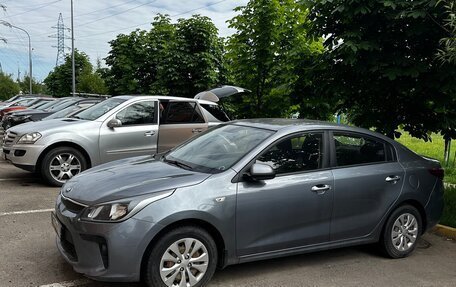 KIA Rio IV, 2019 год, 1 030 000 рублей, 3 фотография