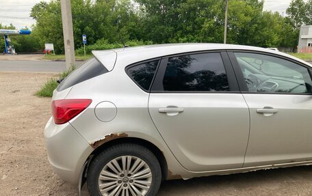 Opel Astra J, 2011 год, 370 000 рублей, 5 фотография