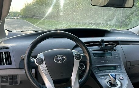 Toyota Prius, 2009 год, 1 030 000 рублей, 9 фотография