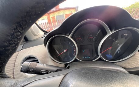 Chevrolet Cruze II, 2012 год, 600 000 рублей, 9 фотография