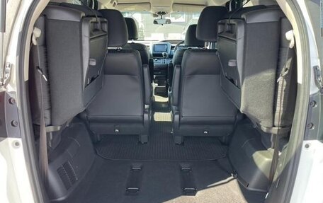 Honda Freed II, 2018 год, 1 190 000 рублей, 22 фотография