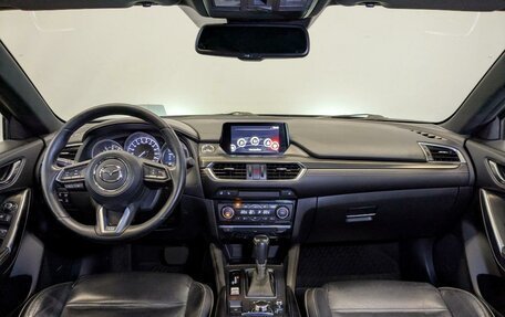 Mazda 6, 2017 год, 1 930 000 рублей, 14 фотография