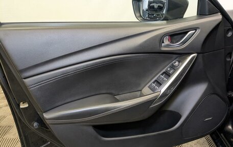 Mazda 6, 2017 год, 1 930 000 рублей, 19 фотография