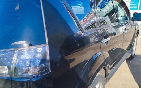 Mitsubishi Outlander III рестайлинг 3, 2010 год, 1 000 000 рублей, 23 фотография