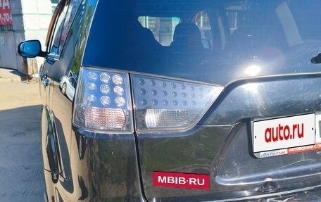 Mitsubishi Outlander III рестайлинг 3, 2010 год, 1 000 000 рублей, 22 фотография
