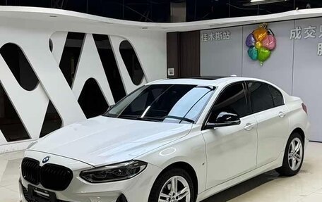 BMW 1 серия, 2023 год, 1 770 000 рублей, 17 фотография